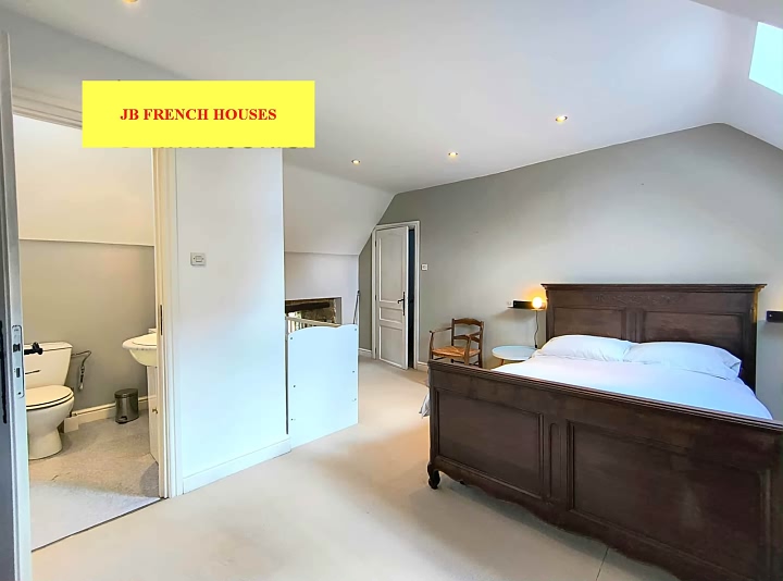 4 bed stone house for sale near Lesbois