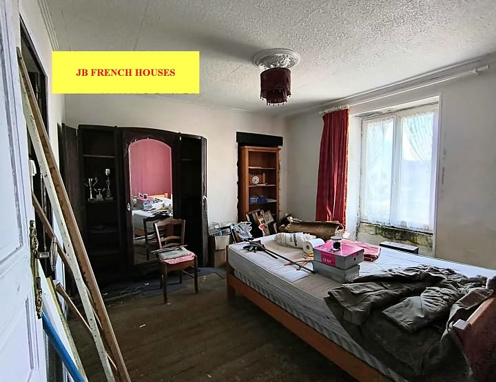2 bed stone house for sale near Lesbois