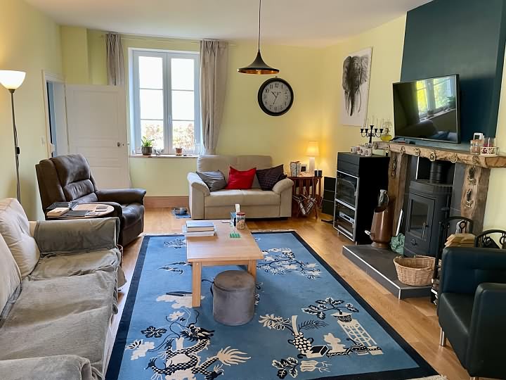 5 bed stone house for sale near Le Tanu