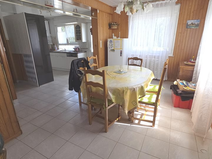 2 bed stone house for sale near Bever
