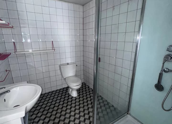 2 bed stone house for sale near Bonen