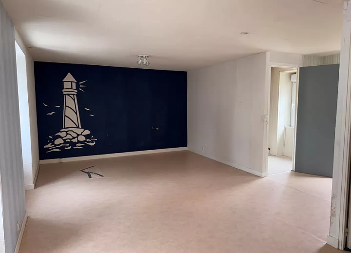 2 bed stone house for sale near Bonen