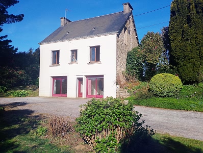 4 bed stone house for sale near BRITTANY CENTRE and BRITTANY CENTRE WEST