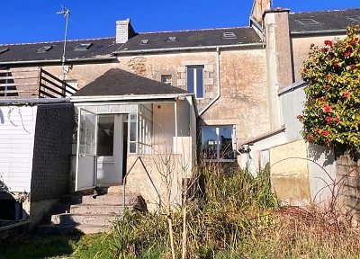 2 bed stone house for sale near Kergloff
