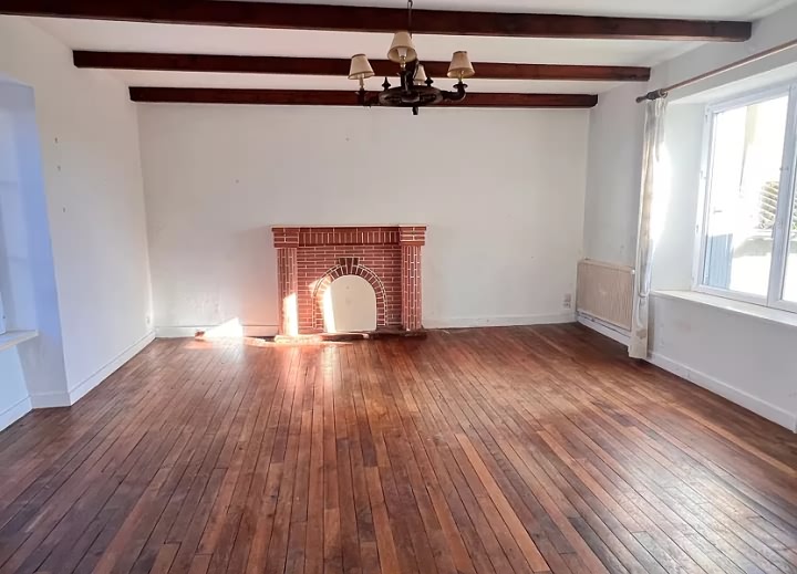 2 bed stone house for sale near Kergloff