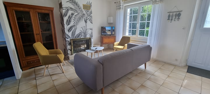 3 bed stone house for sale near Lantic