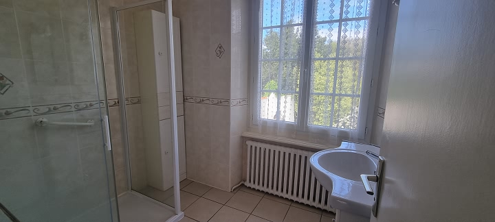 3 bed stone house for sale near Lantic
