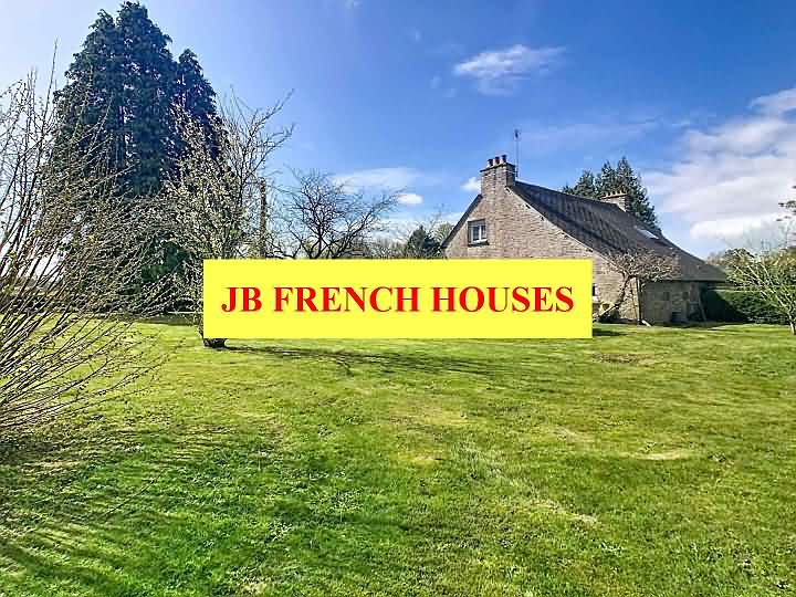 2 bed stone house for sale near Mohon