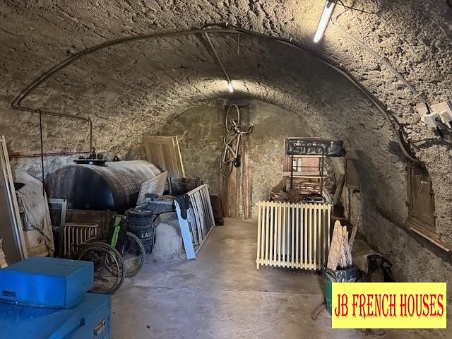 3 bed stone house for sale near Affieux