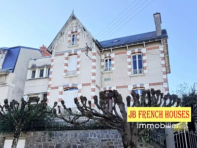 5 bed stone house for sale near Glénic