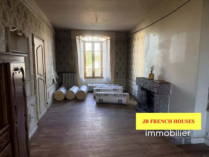 5 bed stone house for sale near Glénic