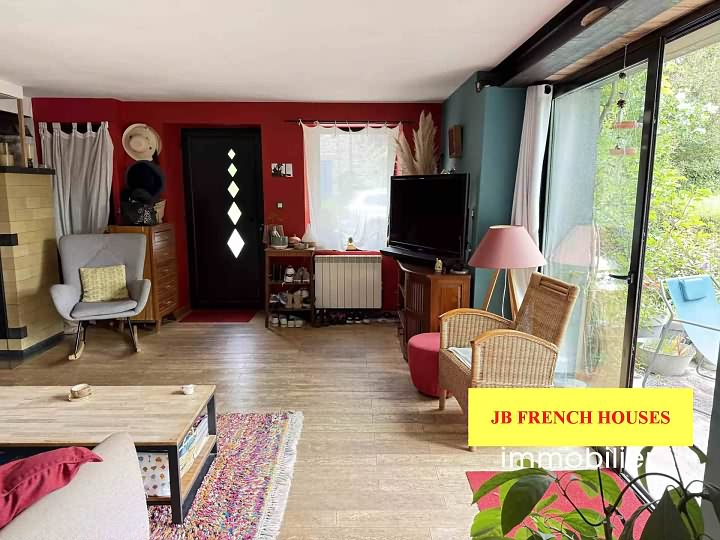 3 bed stone house for sale near Glénic