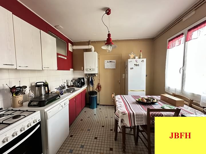 3 bed house for sale near Pliboux