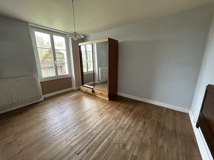 4 bed stone house for sale near Suaux