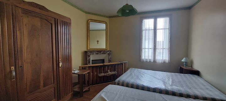 3 bed stone house for sale near Suaux