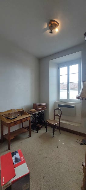 3 bed stone house for sale near Suaux