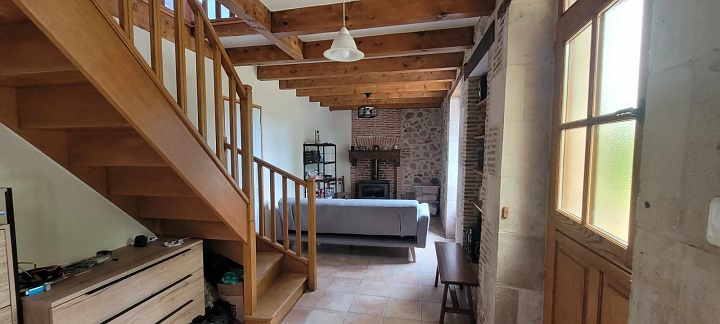 3 bed stone house for sale near Suaux