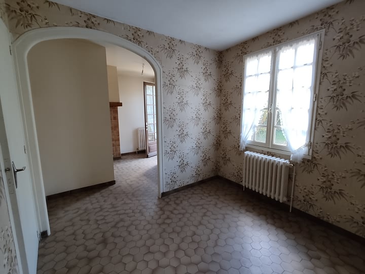 4 bed stone house for sale near Suaux