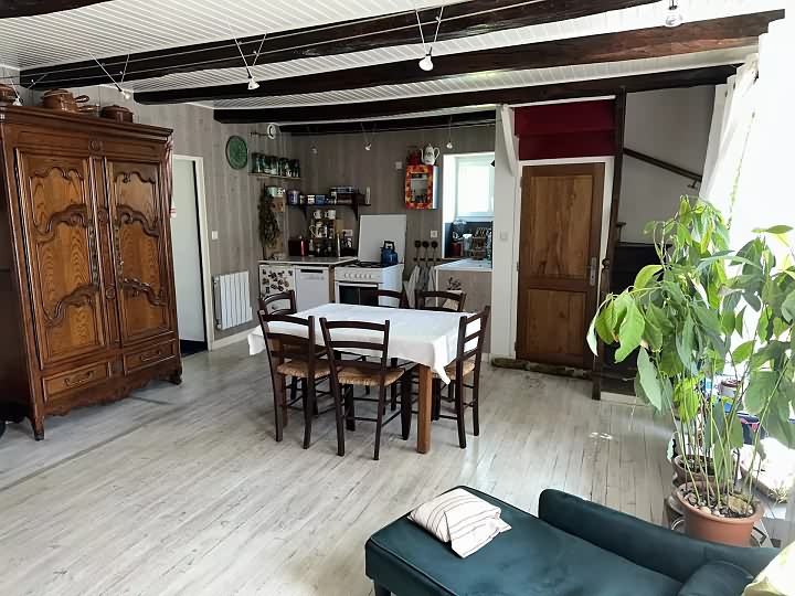2 bed stone house for sale near Chez Vécant