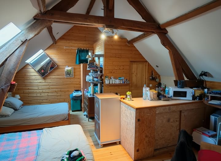 6 bed stone house for sale near Dordogne and Lot