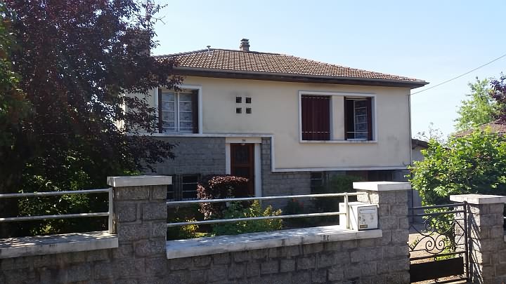 4 bed house for sale near Goulat