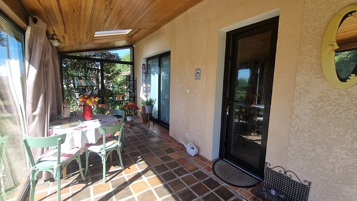 2 bed house for sale near Goulat