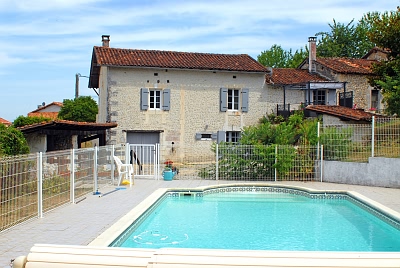 4 bed stone house for sale near Vanxains