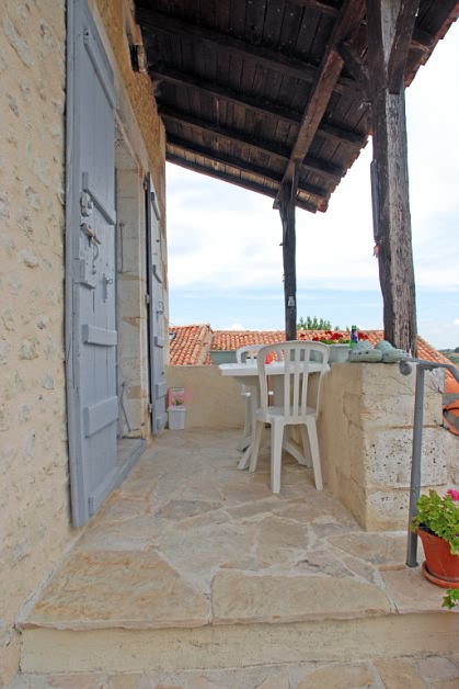 4 bed stone house for sale near Vanxains