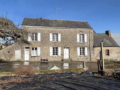 3 bed stone farmhouse for sale near Lesbois