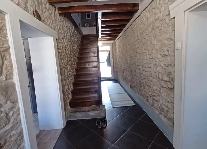 5 bed stone house for sale near Naillat