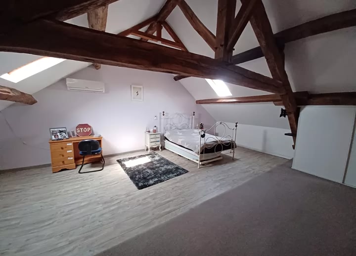 5 bed stone house for sale near Naillat