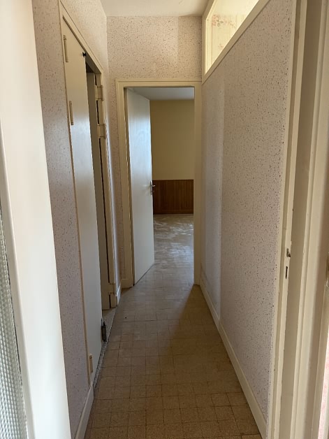 Maison en pierre de 4 chambres à vendre près de Jartaud