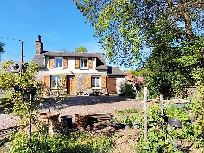 2 bed stone house for sale near Bion