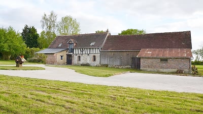 3 bed stone house for sale near Cisai Saint Aubin