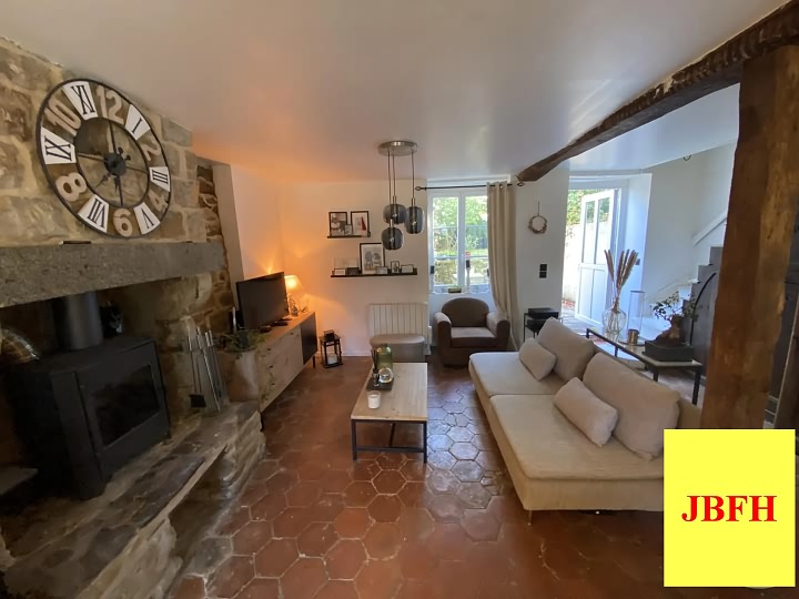 3 bed stone house for sale near Clairet