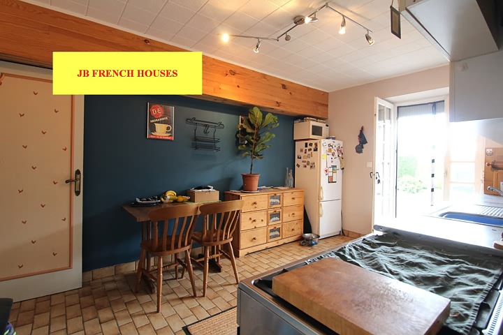 3 bed stone house for sale near Lesbois