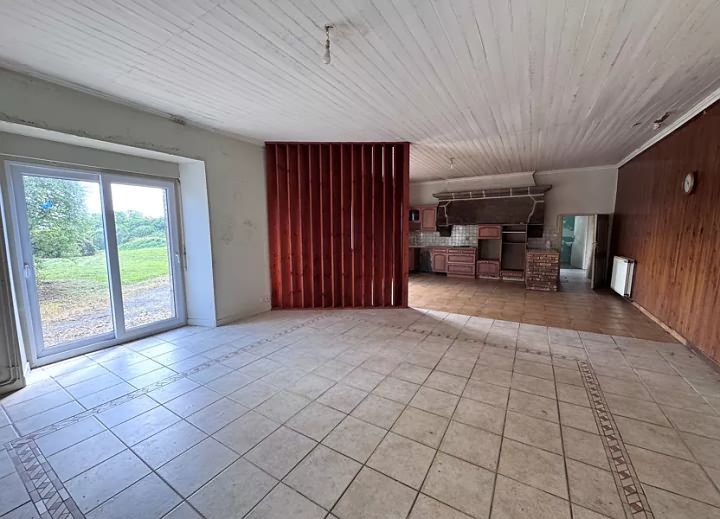 6 bed stone farmhouse for sale near Bonen