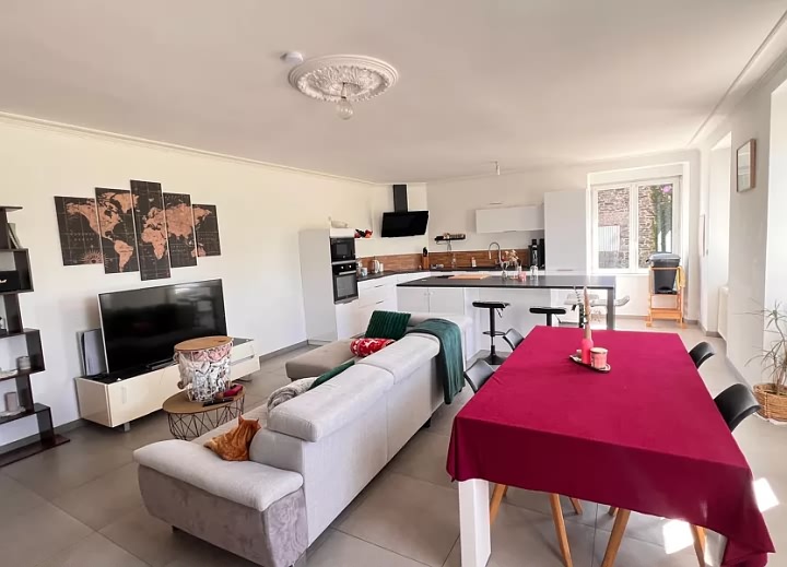 3 bed manor house for sale near Bonen