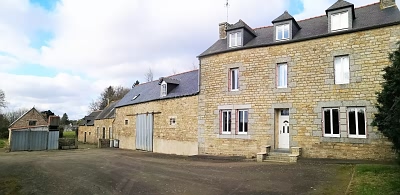 5 bed stone house for sale near Kerurien