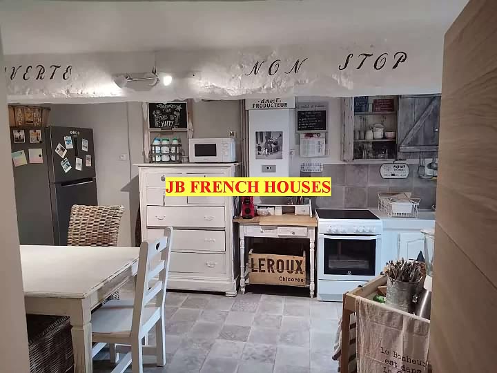 3 bed stone house for sale near Kerurien
