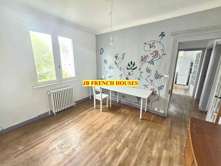 5 bed stone house for sale near Kerurien