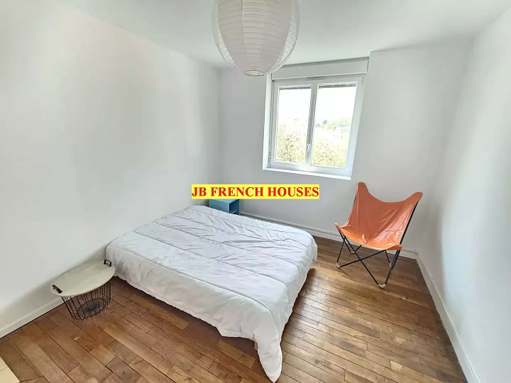 5 bed stone house for sale near Kerurien