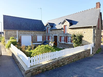 4 bed stone house for sale near Mohon