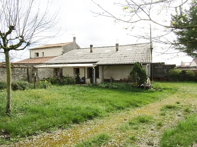 1 bed house for sale near Ardilleux