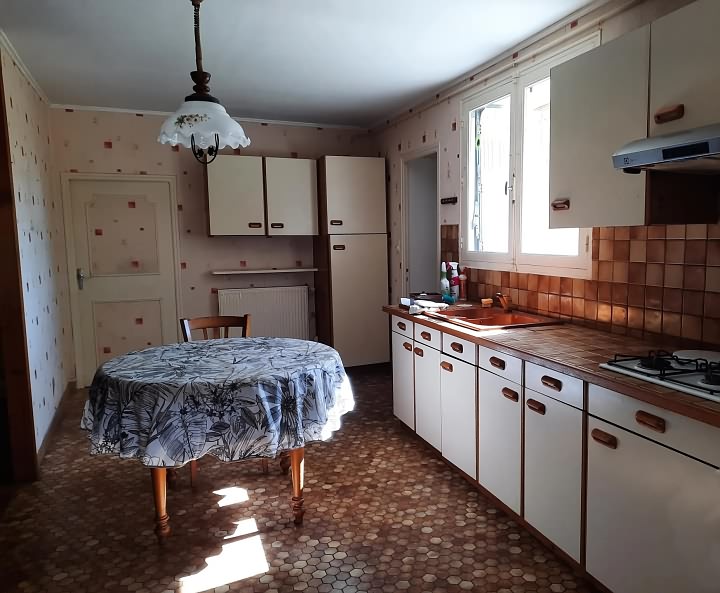 5 bed stone house for sale near Ardilleux