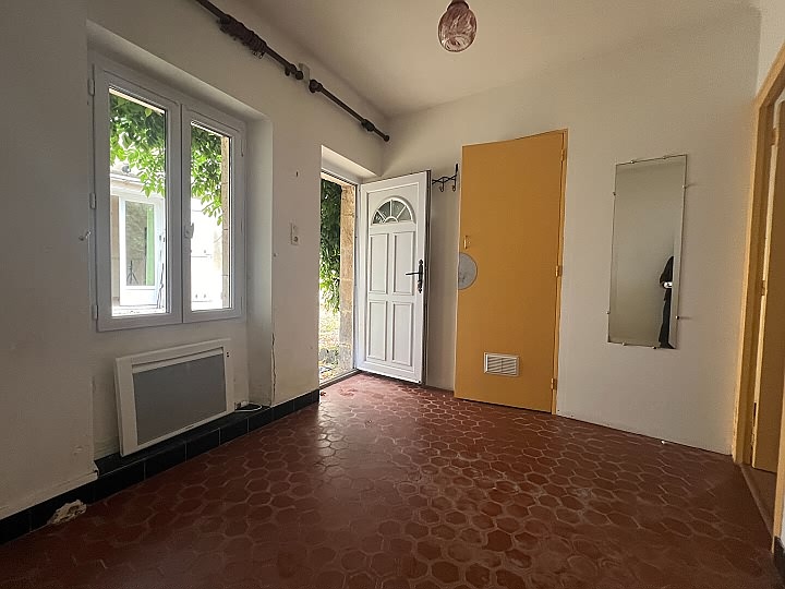 4 bed stone house for sale near Monas