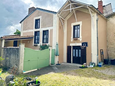 2 bed stone house for sale near Monas