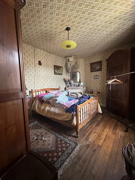 2 bed stone house for sale near Monas