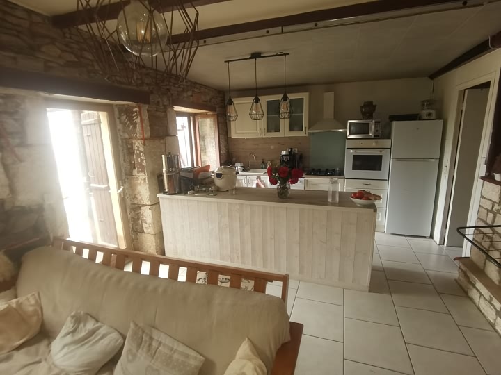 4 bed stone house for sale near Suaux