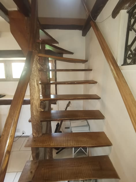 4 bed stone house for sale near Suaux